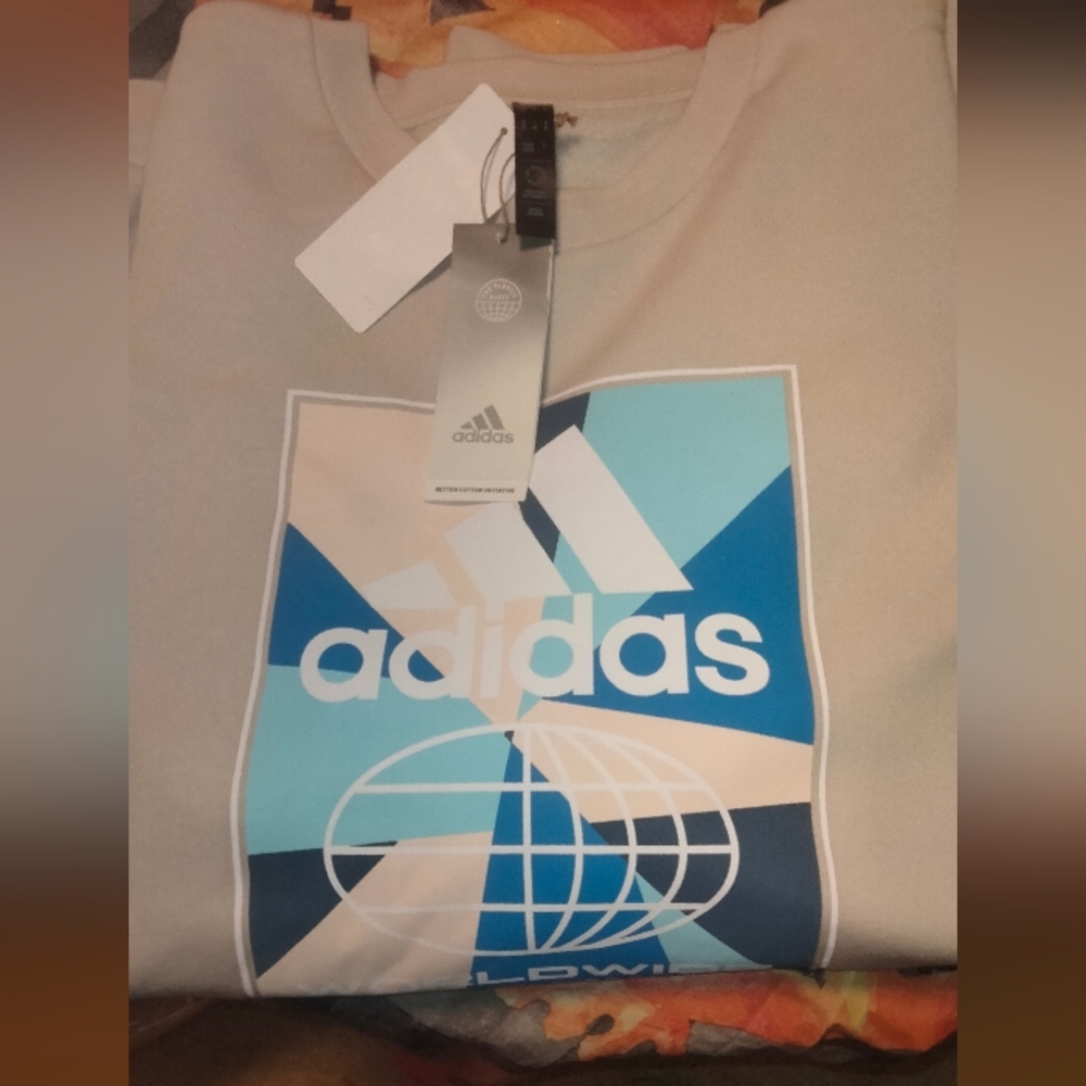 Men's Adidas fleece sweatshirt size xl NWT lt beige .multi blues and white logo